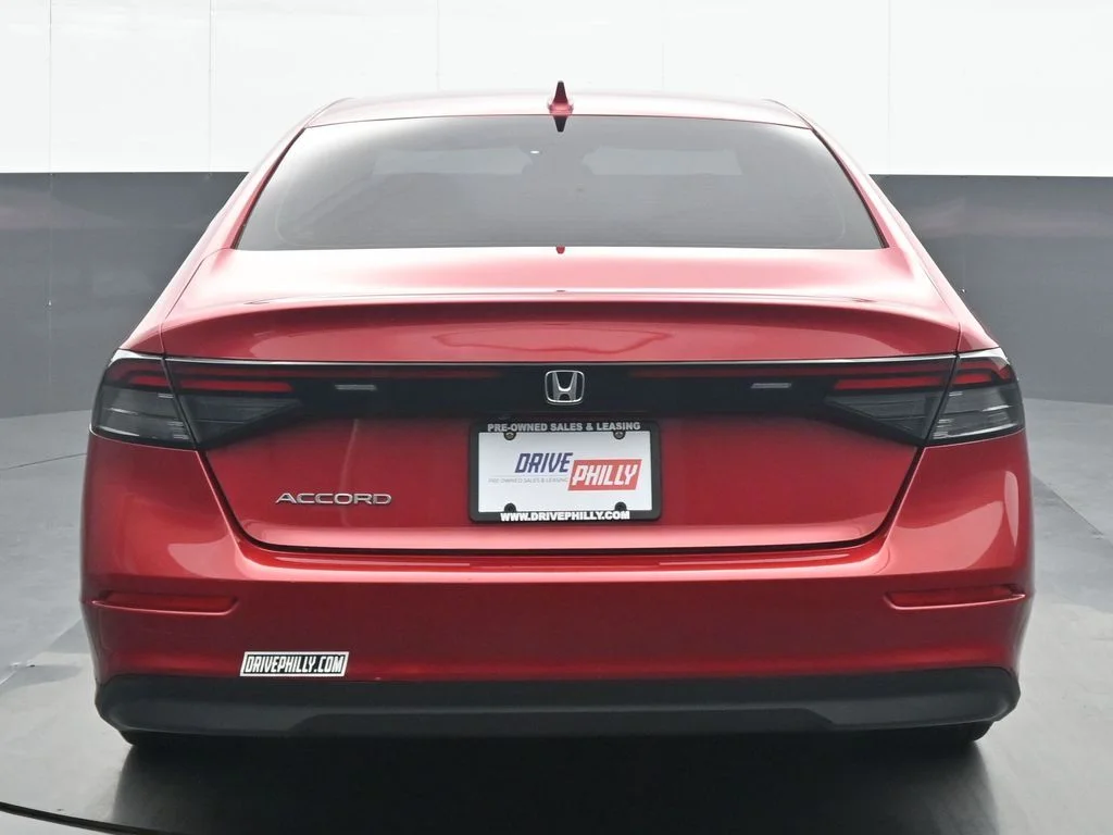 Used 2024  Honda EX image 5