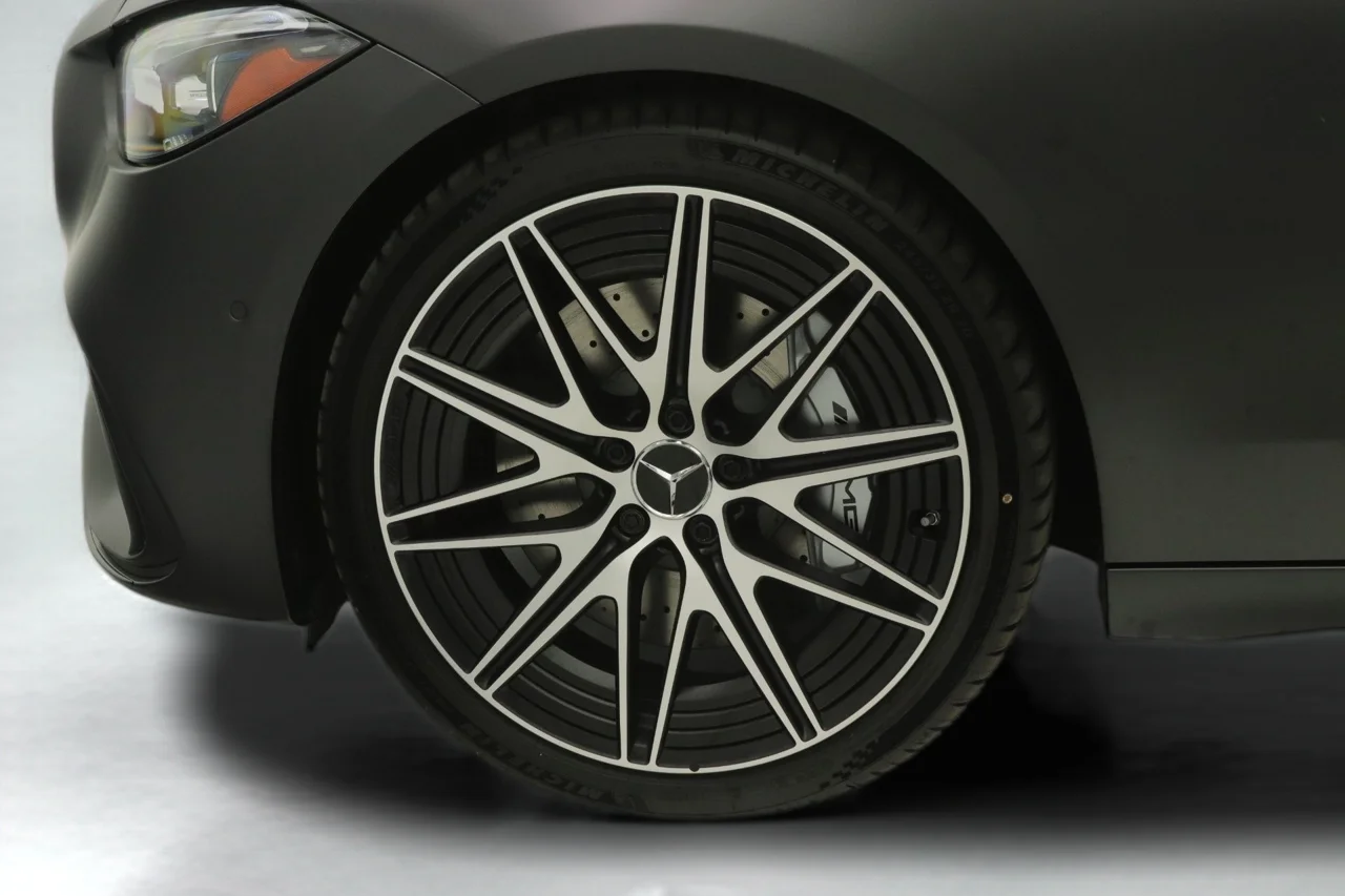 New 2026  Mercedes-Benz C 43 AMG® 4MATIC® image 11