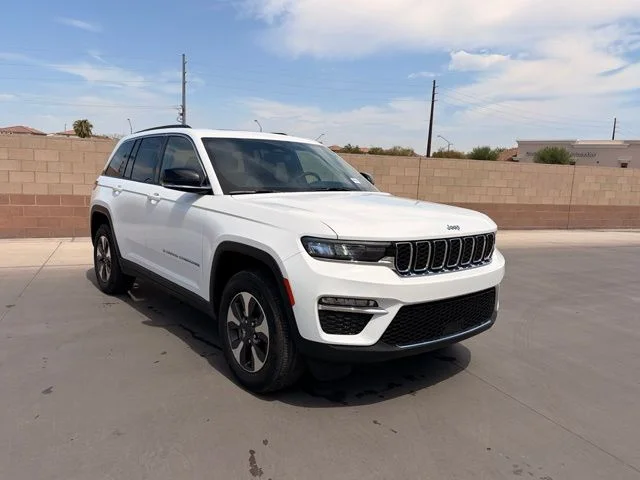 Used 2024 White Jeep 4xe image 4