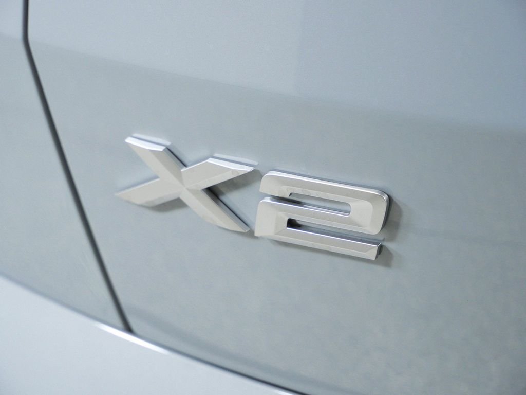 New 2026 Brooklyn Grey Metallic BMW xDrive28i image 13