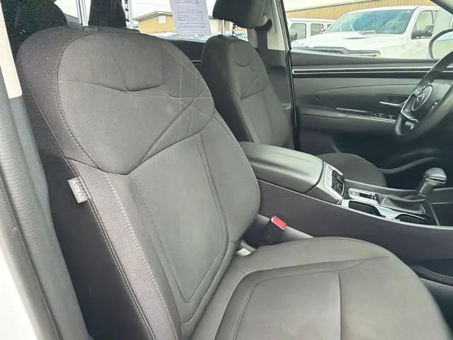 Used 2022 Quartz White Hyundai SEL image 10