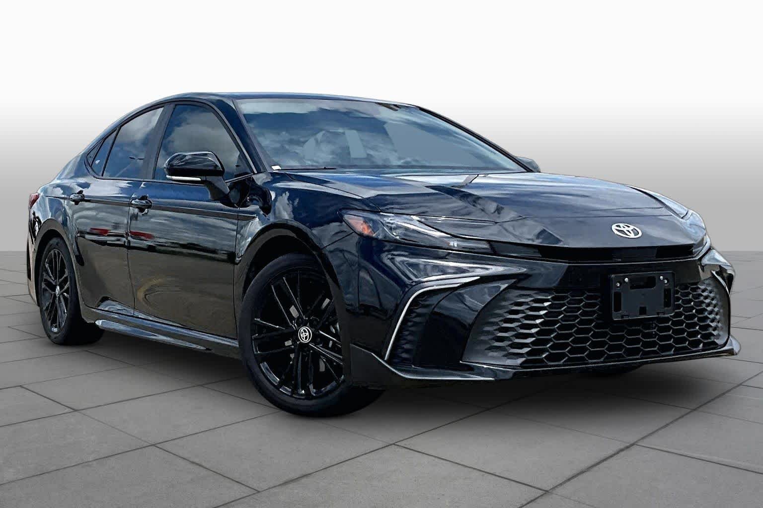 Used 2025 Midnight Black Metallic Toyota SE image 3