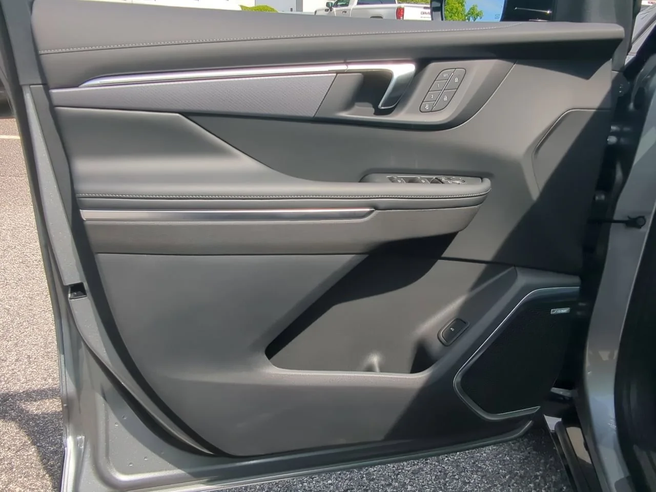 New 2026 Moonstone Gray Metallic Buick Sport Touring image 23