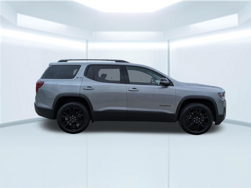 Used 2023 Silver GMC SLE image 7