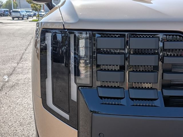 New 2027 Terrain Brown Kia X-Line EX image 10