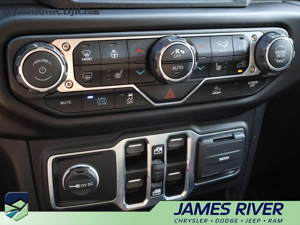 Used 2023 Gray Jeep Sahara 4xe image 35