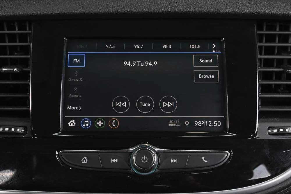 Used 2022 White Buick Preferred image 26