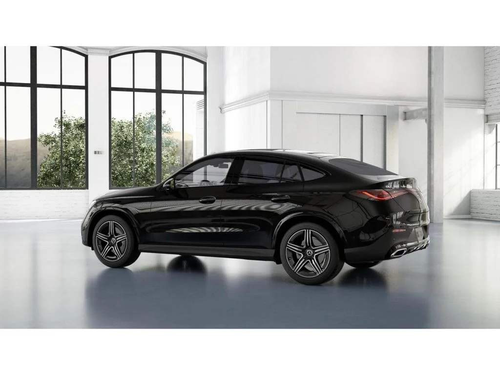 New 2027 Black Mercedes-Benz GLC 300 image 31