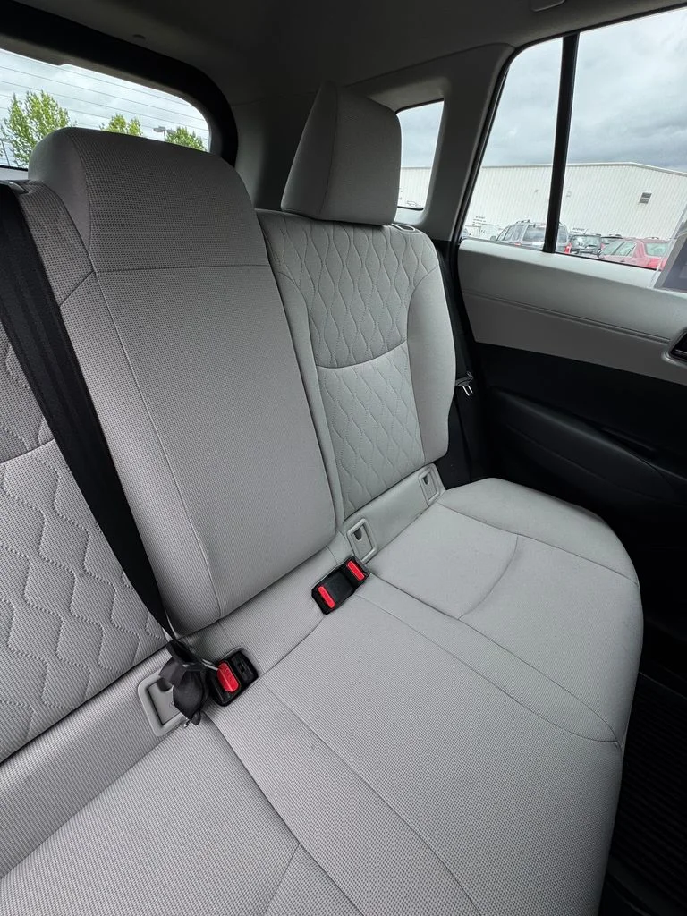 Used 2025 Silver Toyota L image 24