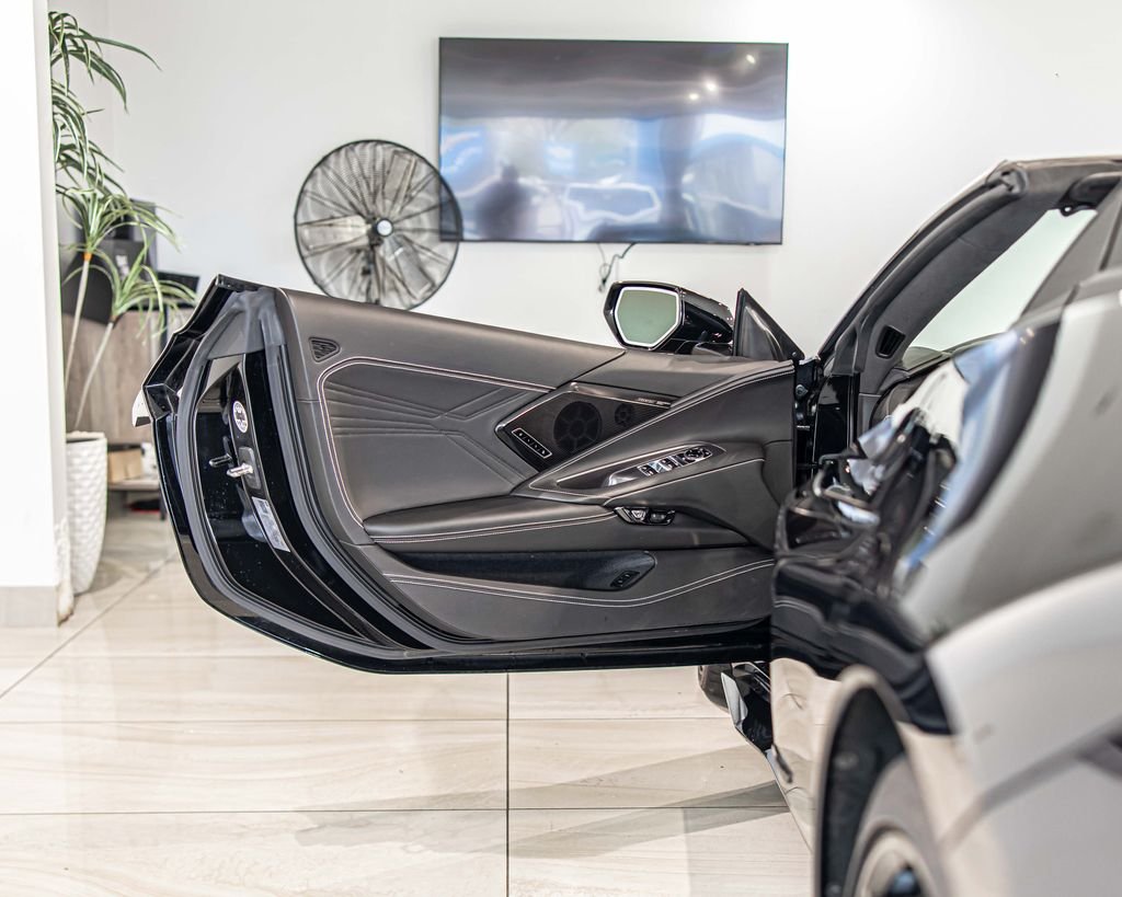 Used 2025 Black Chevrolet E-Ray image 34