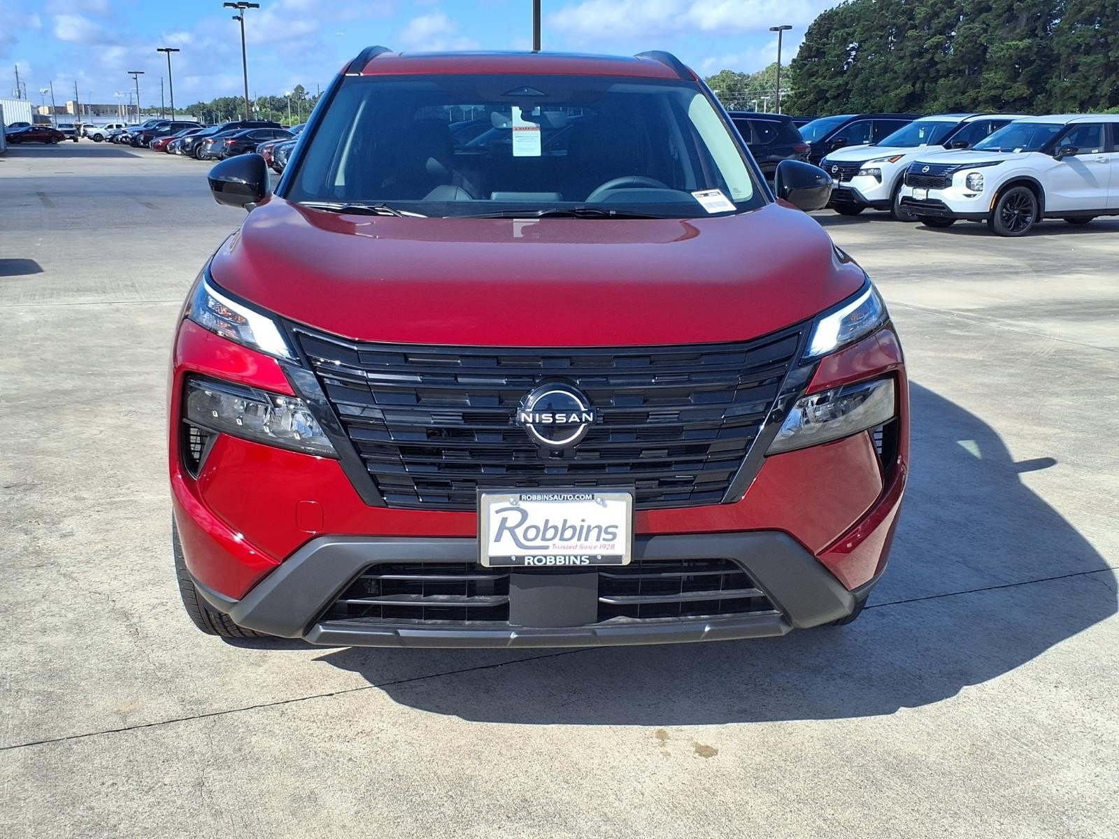 2026 Nissan Rogue photo 4 of 23