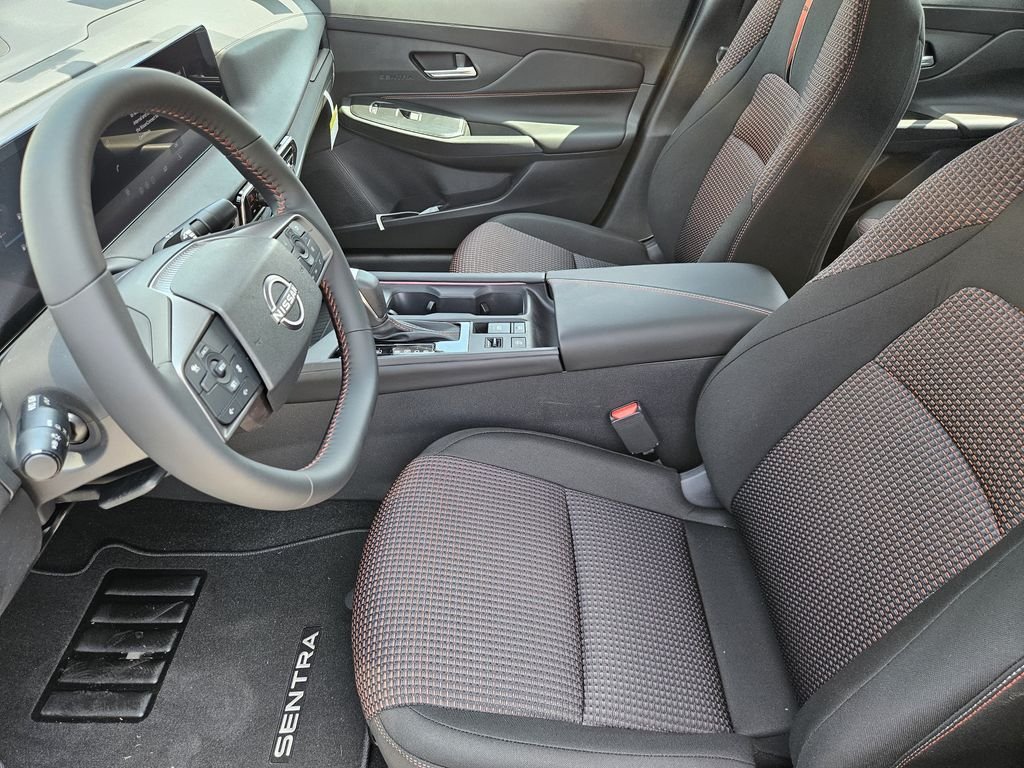 New 2026 Atlantic Gray Metallic Nissan SR image 13