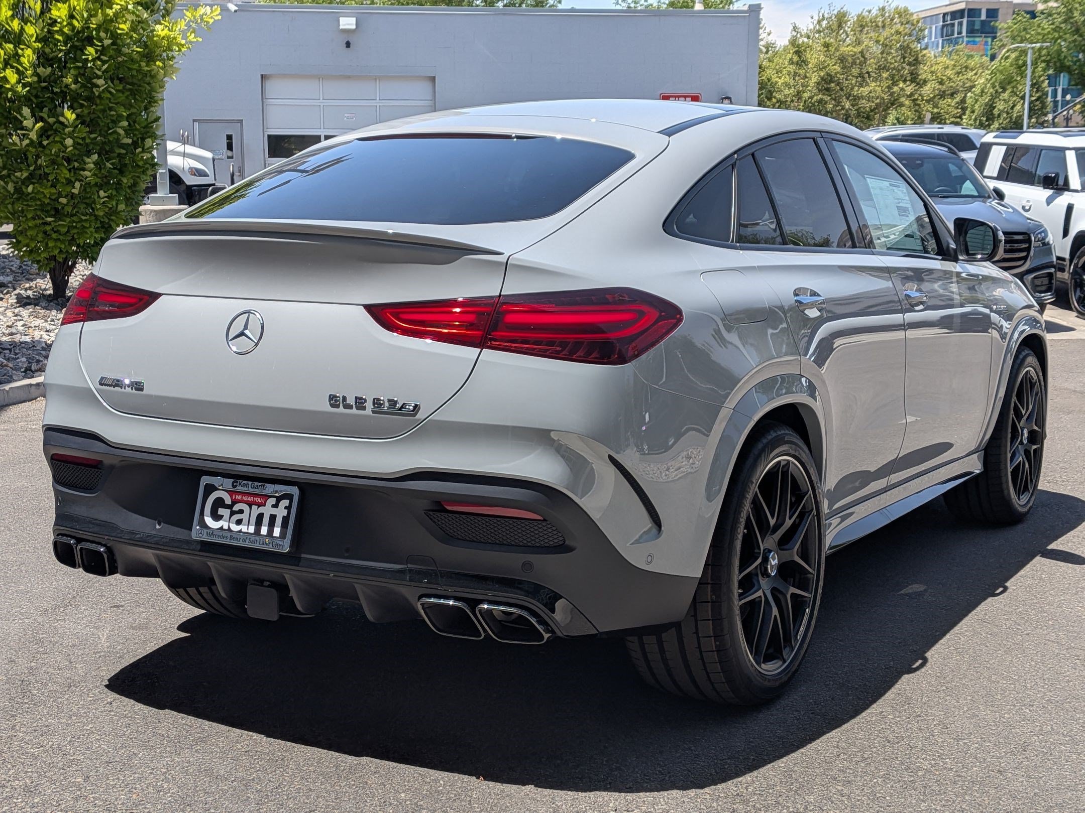 New 2026 MANUFAKTUR Alpine Grey Mercedes-Benz AMG® GLE 63 S image 3