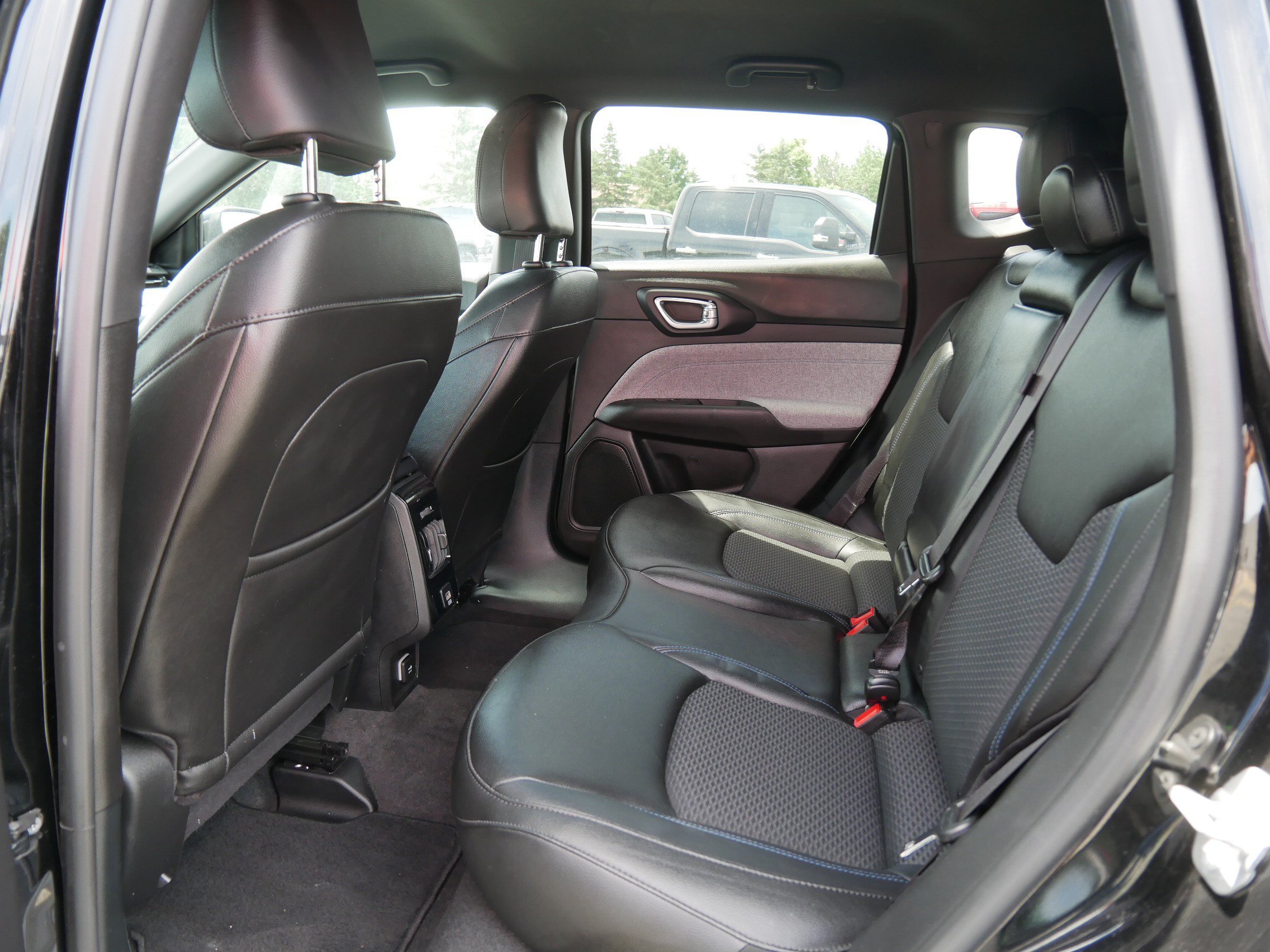 2025 Jeep Compass Latitude - Photo 11
