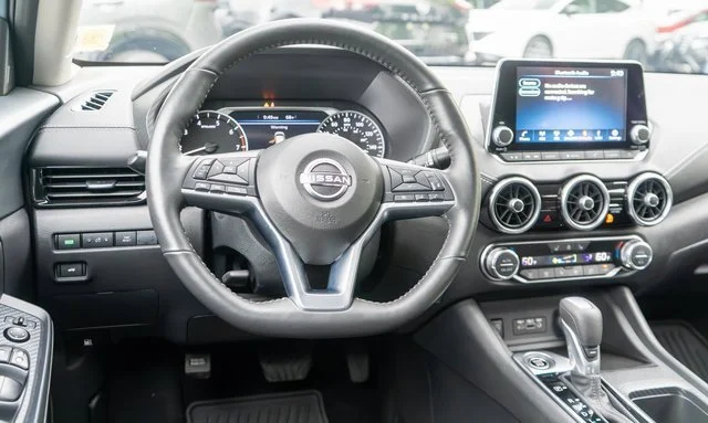 Used 2025 Gray Nissan SV image 15