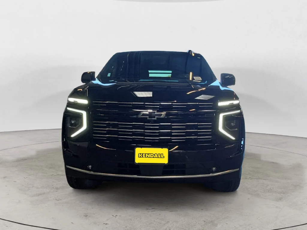 Used 2026 Black Chevrolet High Country image 3