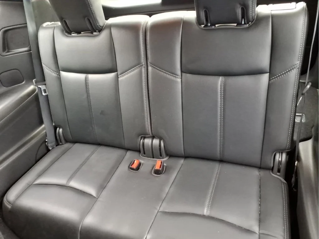 Used 2016 Gray Nissan SL image 15