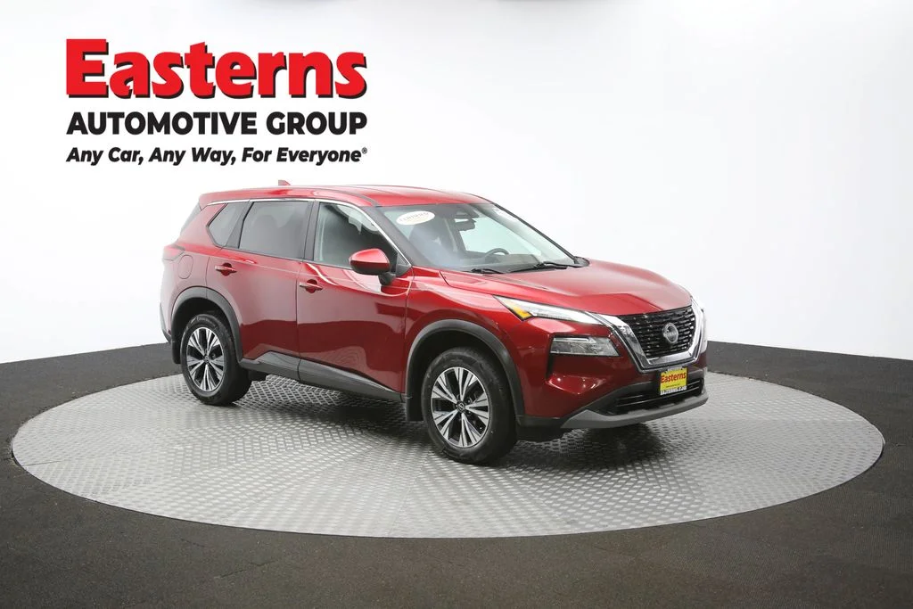 Used 2023 Red Nissan SV image 46