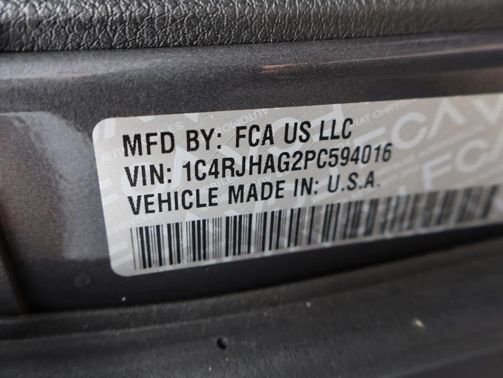 Used 2023 Gray Jeep Altitude X image 41