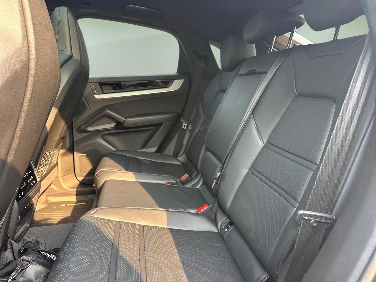 Used 2024 Chalk Porsche S image 18