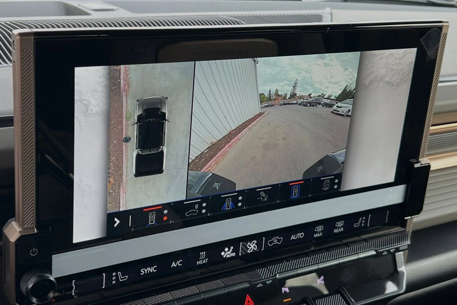 2025 GMC HUMMER EV 3X - Photo 20