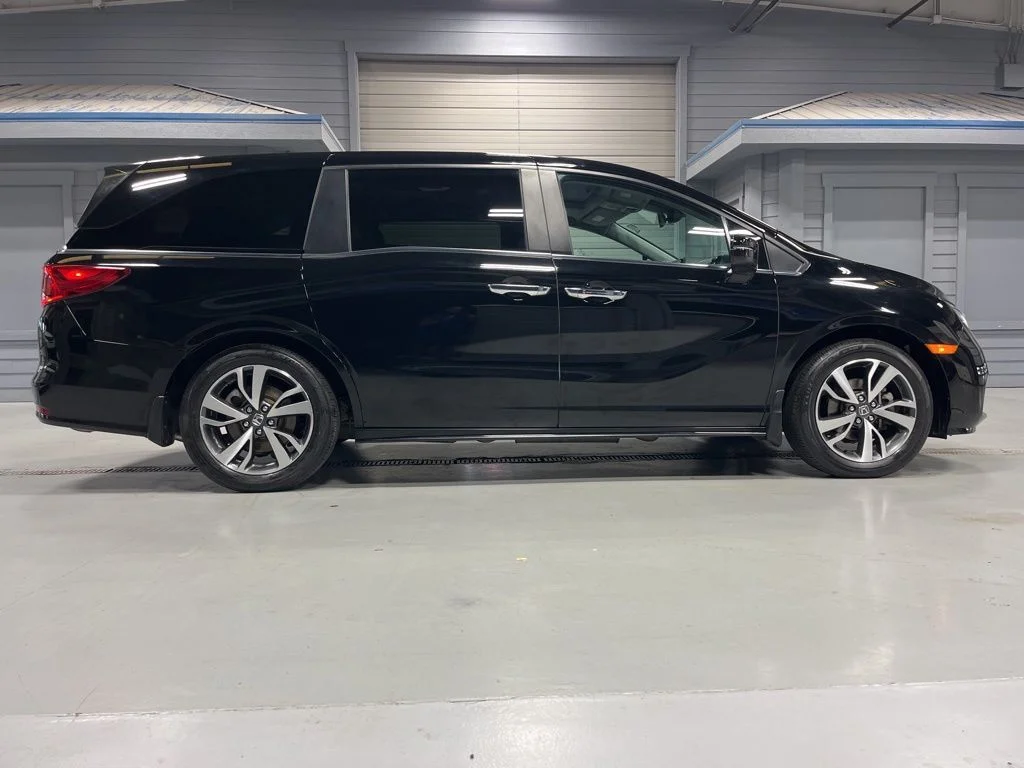 2023 Honda Odyssey Touring - Photo 8