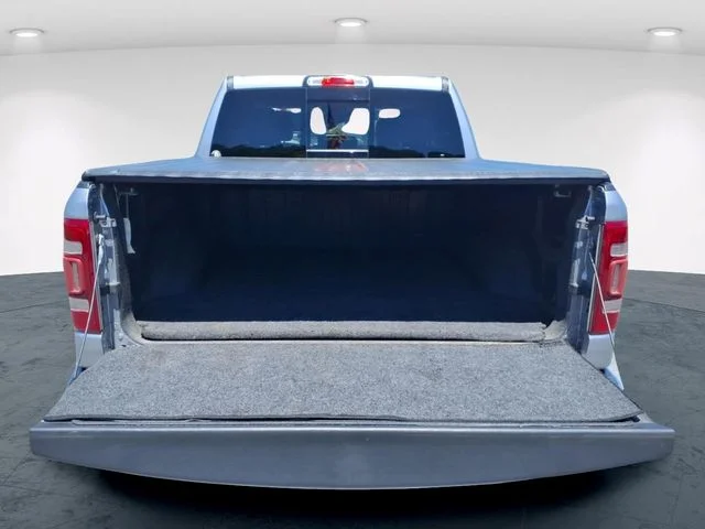 Used 2022 Silver Ram Laramie image 11