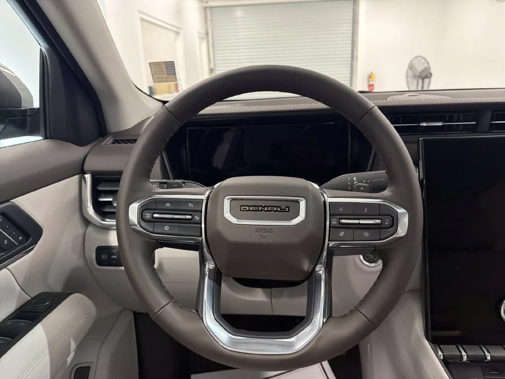 2027 GMC Terrain Denali - Photo 16