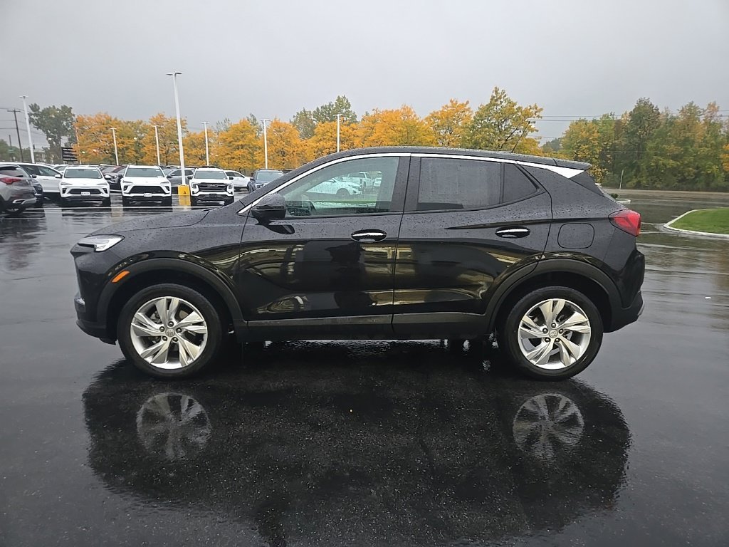 Used 2024 Black Buick Preferred image 2