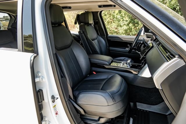 Used 2022 Fuji White Land Rover SE image 47