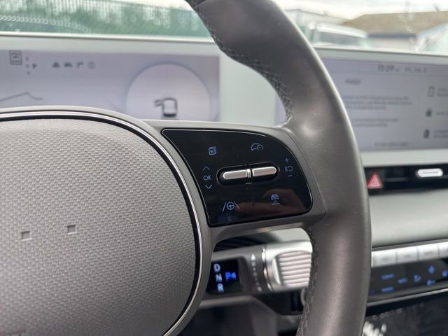 Used 2023 Digital Teal Hyundai SEL image 23