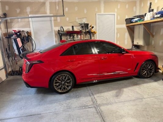2024 Cadillac CT4 V-Series Blackwing's photo