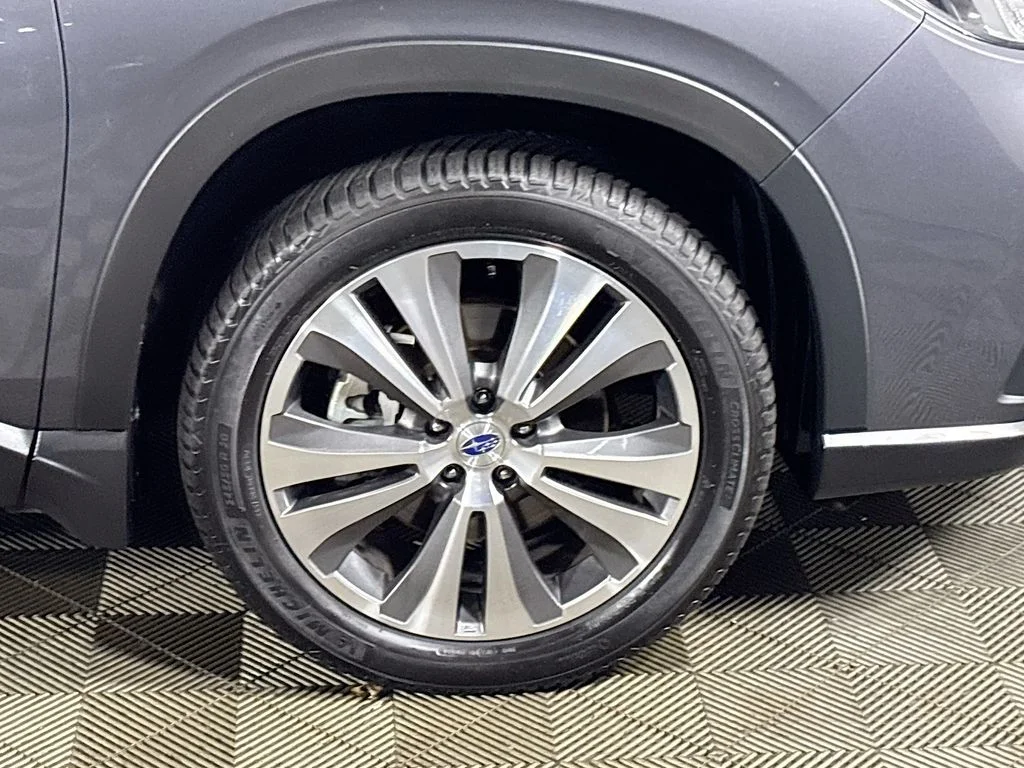 Used 2020 Gray Metallic Subaru Limited image 24