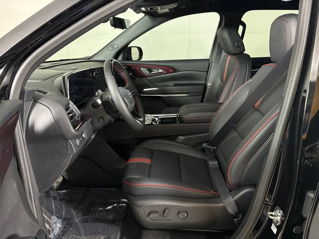 2027 Chevrolet Traverse RS - Photo 19