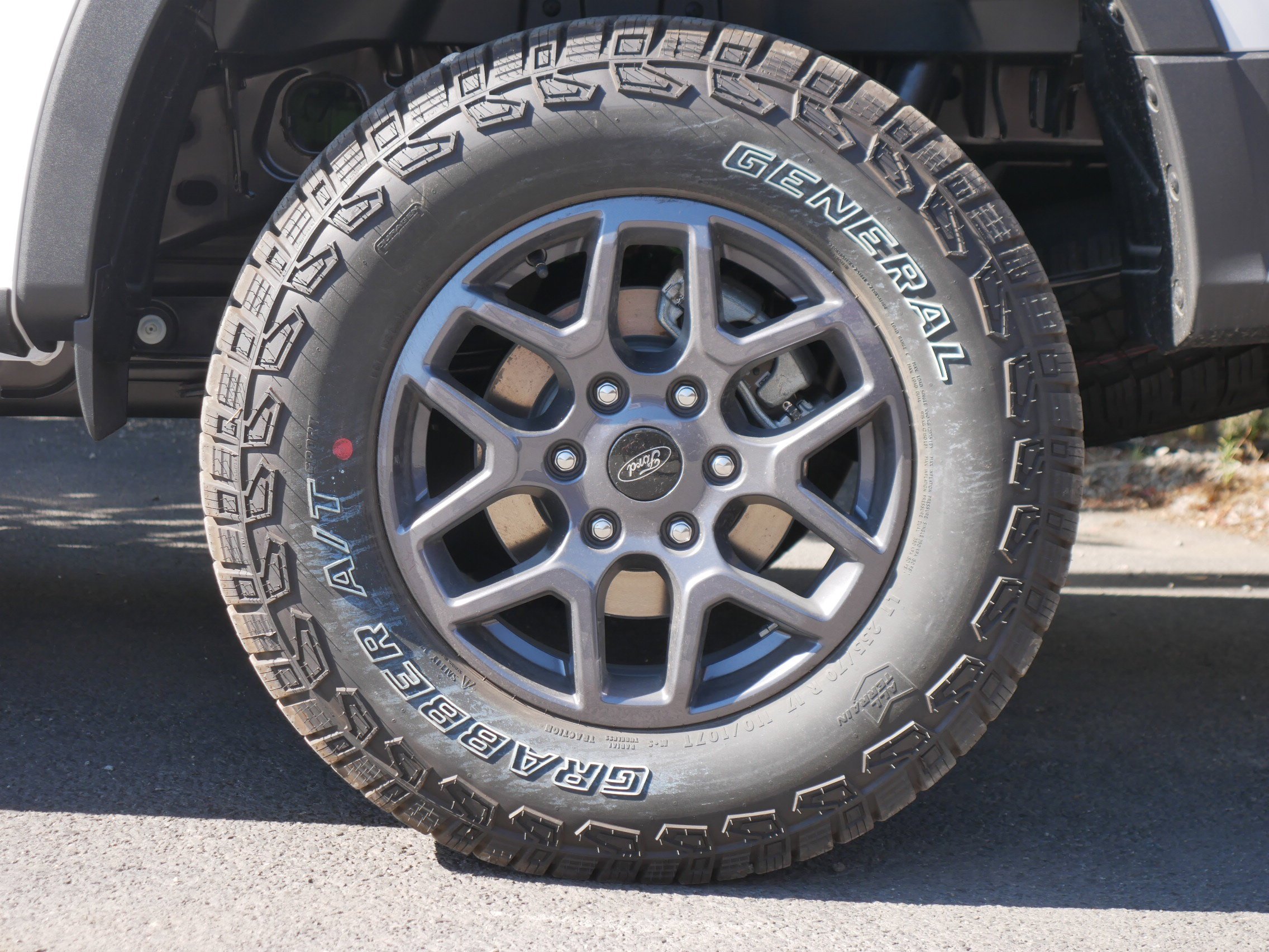 New 2025 Oxford White Ford XLT image 20