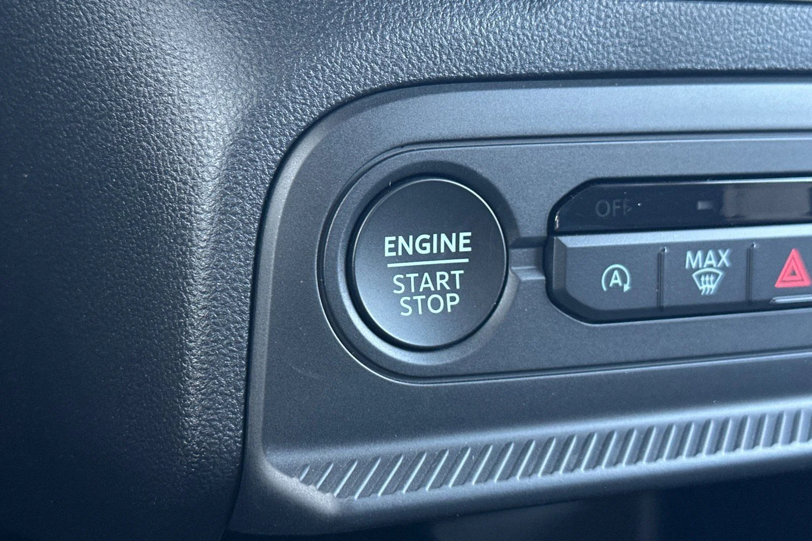 New 2026 Carbonized Gray Metallic Ford Big Bend® image 18
