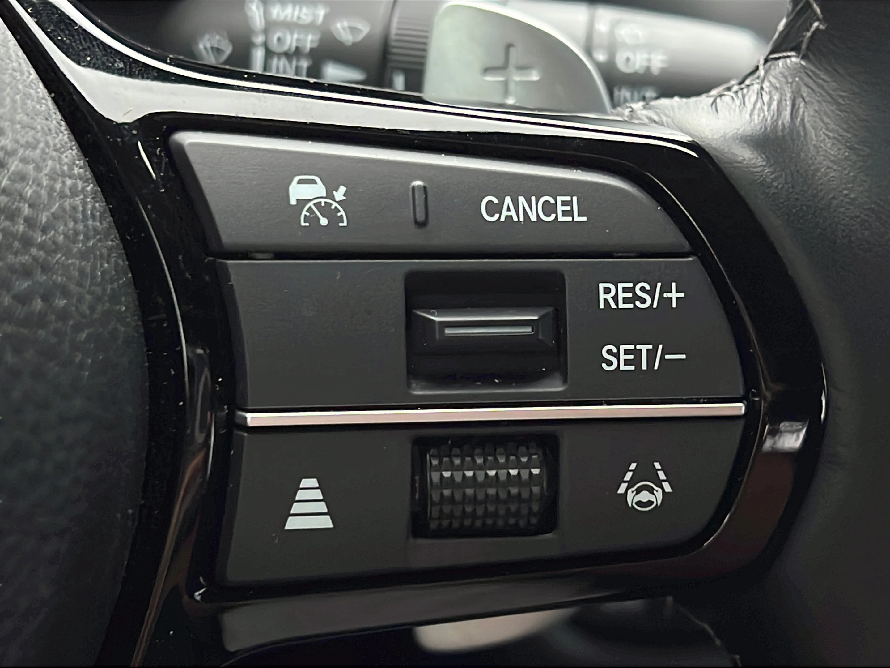 Used 2025 Crystal Black Pearl Acura Base image 23