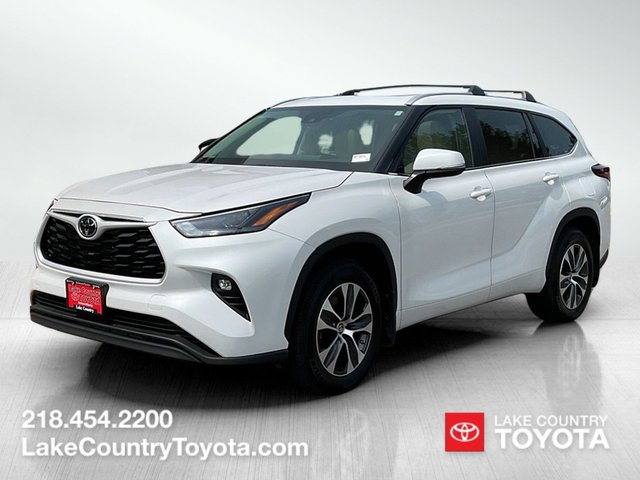 2024 Toyota Highlander XLE
