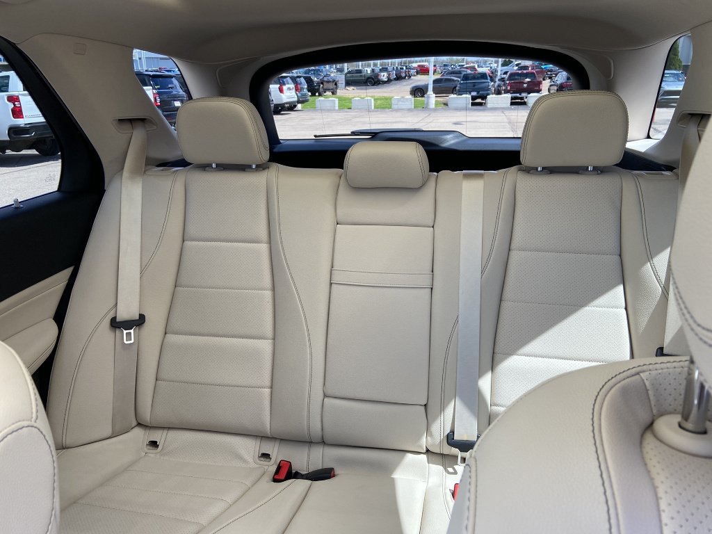 Certified Used 2022 WHITE Mercedes-Benz GLE 450 4MATIC® image 15