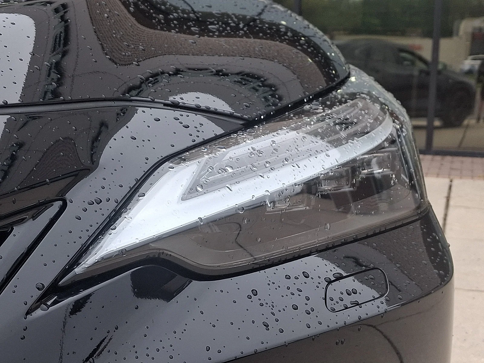 Certified Used 2024 OBSIDIAN Lexus  image 8