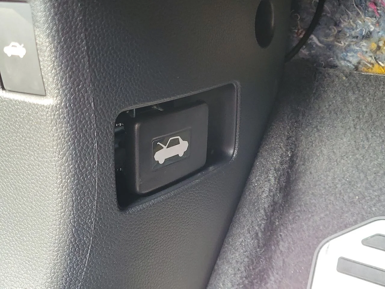 Used 2025 Black Honda Sport image 25