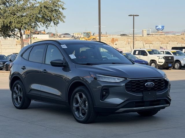 Used 2025 Gray Ford ST-Line Select image 1