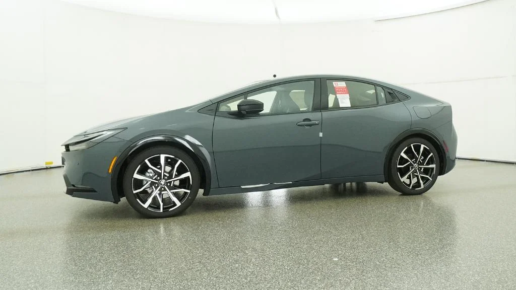 New 2026 Guardian Gray Toyota XSE Premium image 19