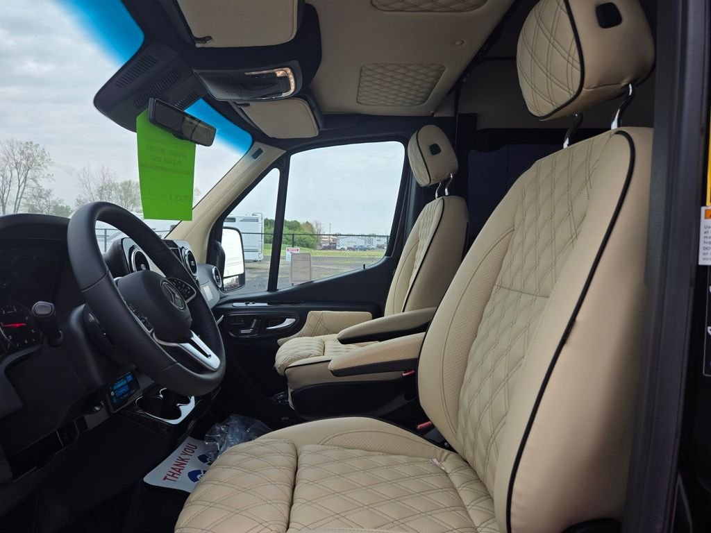 2024 Mercedes-Benz Sprinter Cargo Van Base - Photo 17
