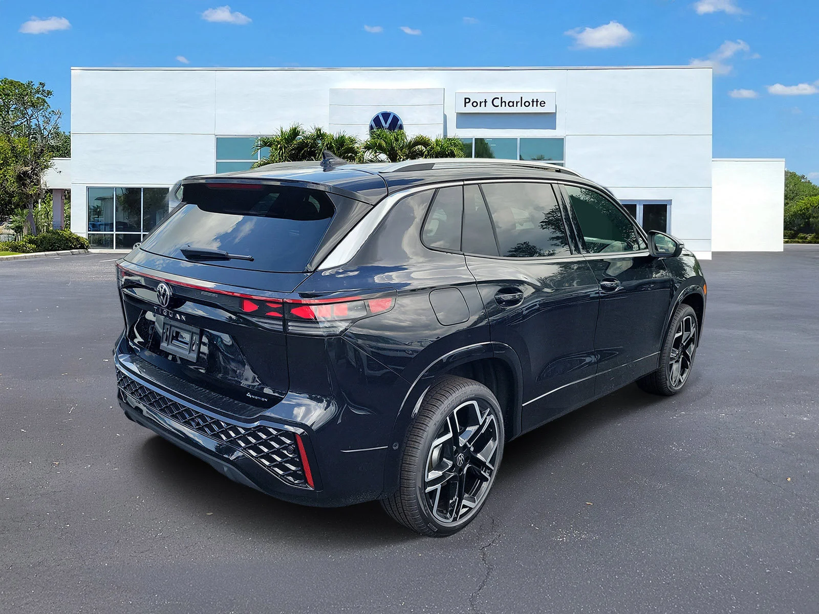 New 2026 Deep Black Pearl Volkswagen 2.0T SEL R-Line Turbo image 33
