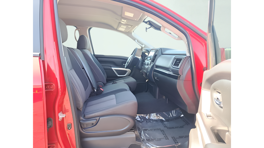 2022 Nissan Titan SV - Photo 24