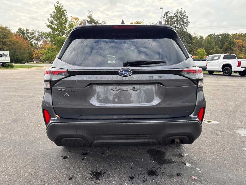 Used 2025 Gray Subaru Premium image 5