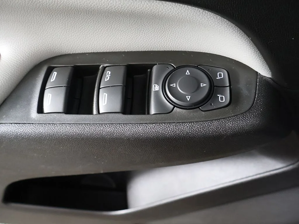 Used 2021 Blue Chevrolet LS image 42