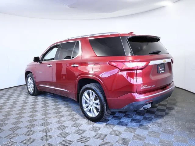 Used 2018 Red Chevrolet High Country image 6