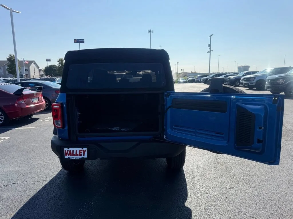 New 2026 Velocity Blue Metallic Ford Base image 39